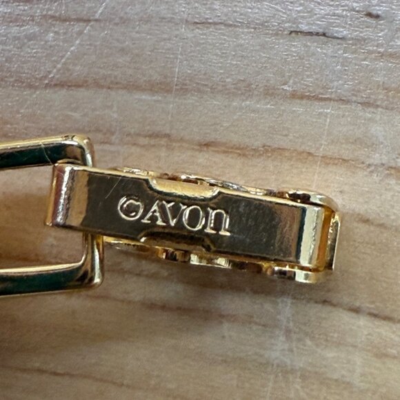 Vintage Avon Gold Tone Mesh Bracelet Size 6 Elegant Design - Picture 9 of 10